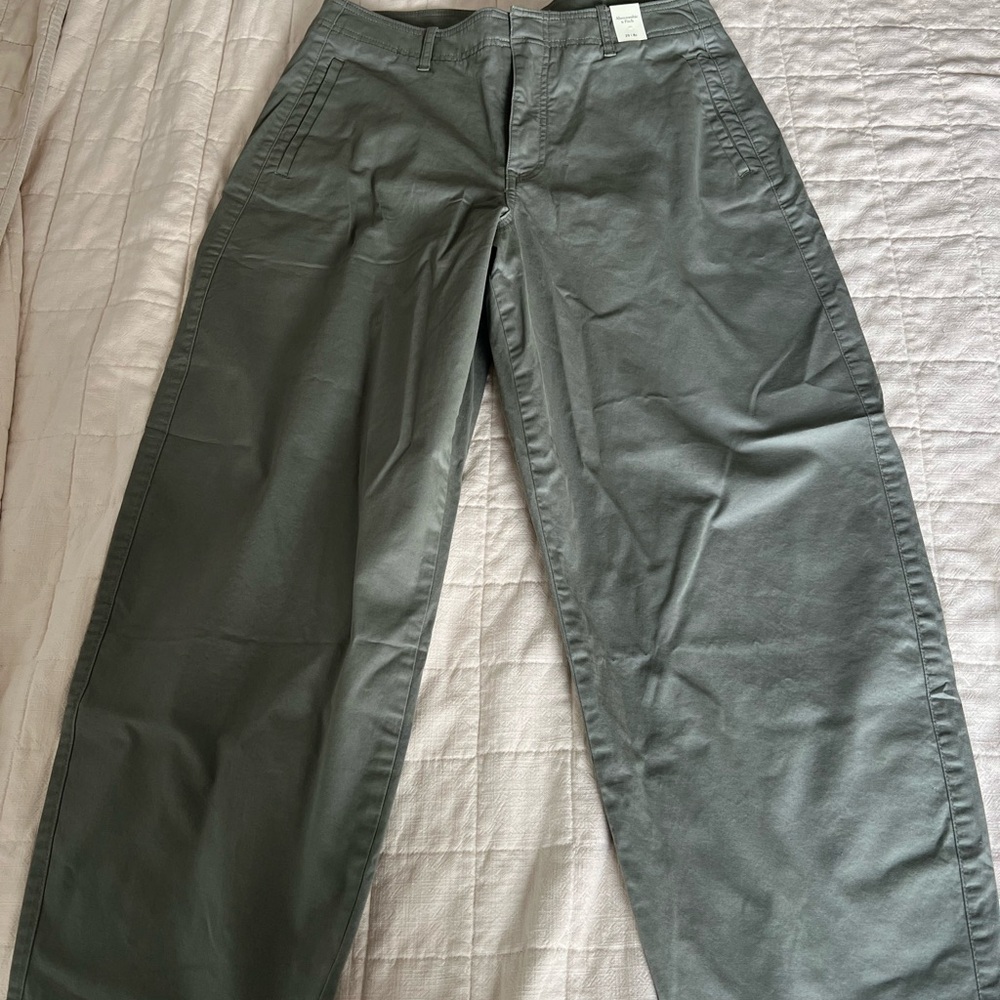 Abercrombie curve love barrel pants
